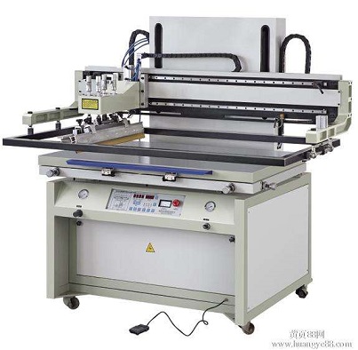 丝印机的丝网印刷与移印机的移印印刷的区别
